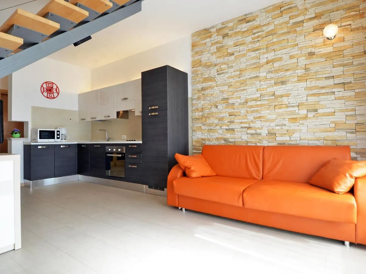 Modern Villa With Swimming Pool Banjole Holiday home
